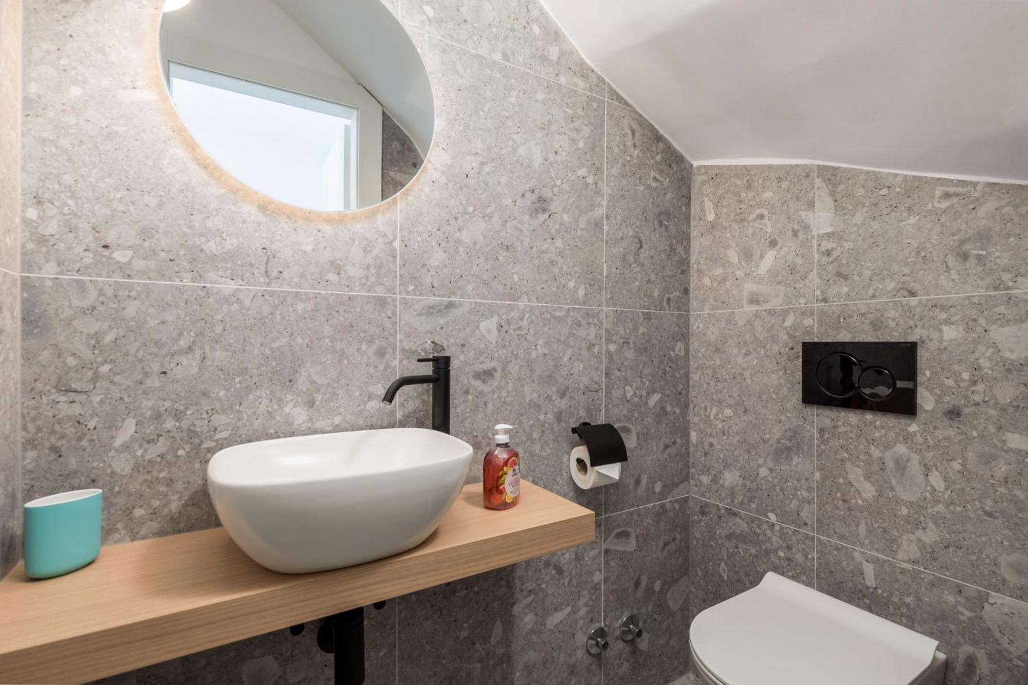 Apartmani Vila Mara M 1 Heated Pool Omišalj Eksteriør billede